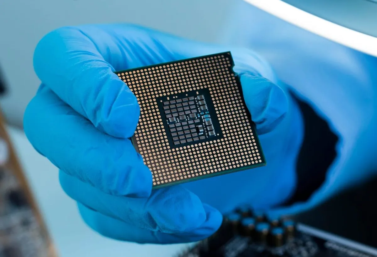 Optimize Opcenter Execution Semiconductor Suite WIP Main